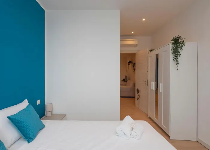 I Host - Rogoredo 49 Mediolan